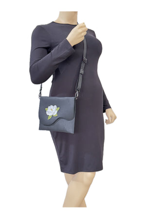 Sweet Simplicity Black Magnolia