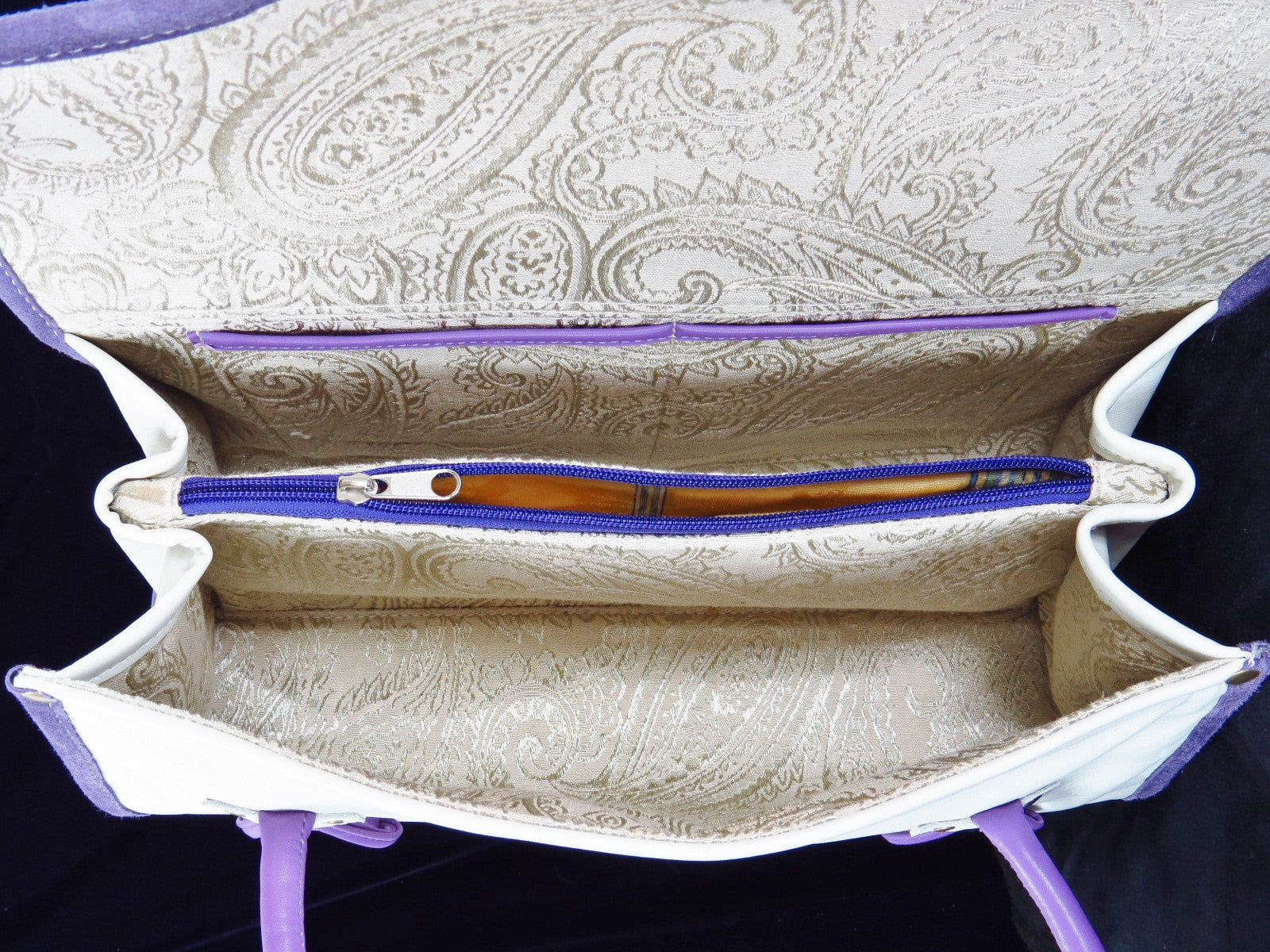 Amy Butler Blossom Handbag Genuine Leather Ivory Embroidered Pansies interior zipper pocket