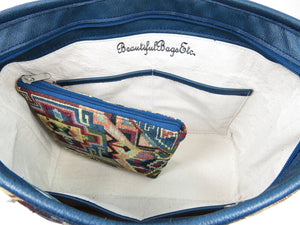 Basic and Practical Handbag interior with companion zipper pouch