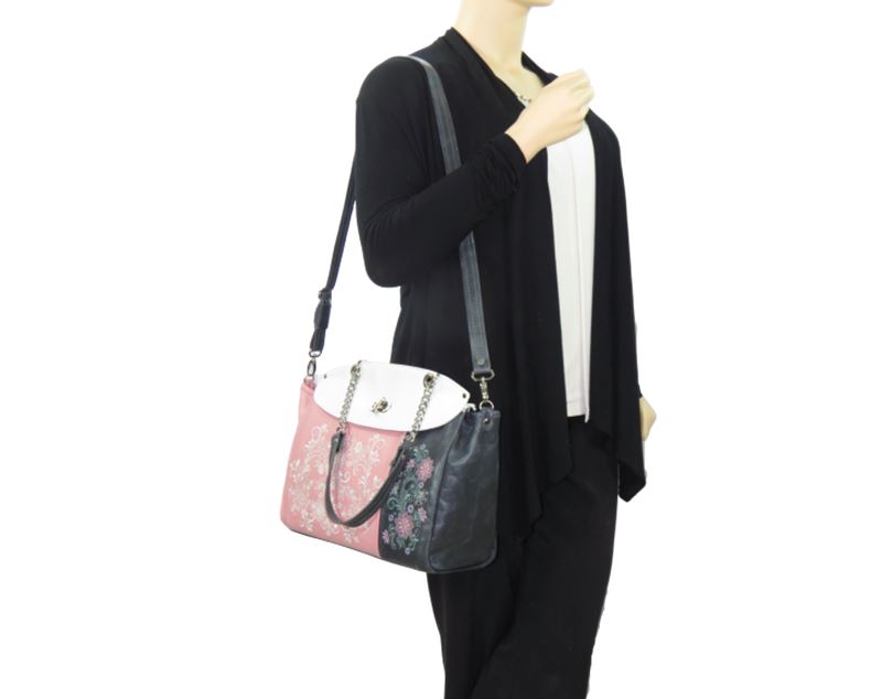 Color block Embroidered Leather Flap Bag shoulder model